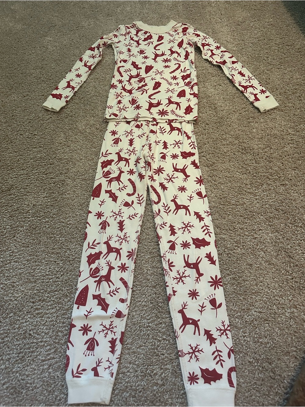 Hanna Andersson Cream and Red Reindeer Holiday Pajama Set
